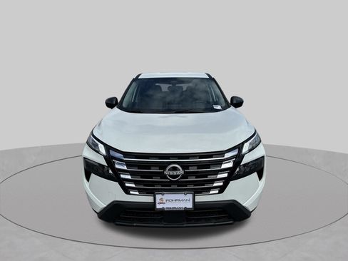 Used 2025 Nissan Rogue S AWD/4WD image 25