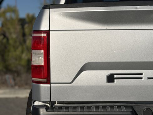 Used 2018 Ford F150 Lariat image 11