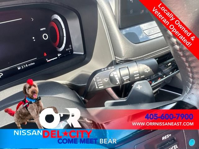 Used 2024 Nissan Rogue SL w/ SL Premium Package FWD image 19