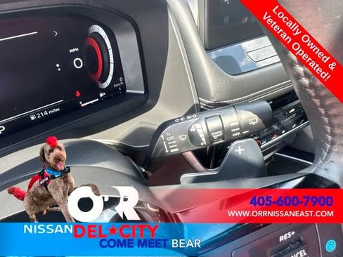 Used 2024 Nissan Rogue SL w/ SL Premium Package FWD image 19