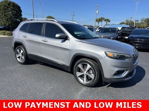 Used 2020 Jeep Cherokee Limited image 1