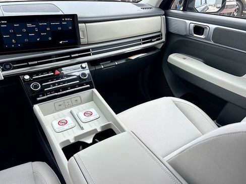 New 2026 Hyundai Santa Fe SE image 21