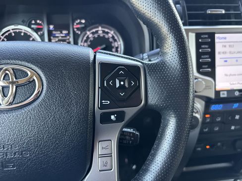 Used 2023 Toyota 4Runner Limited AWD/4WD image 14
