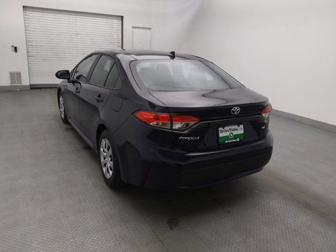 Used 2020 Toyota Corolla LE image 5