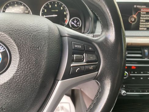Used 2016 BMW X5 xDrive40e image 17