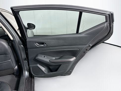 Used 2021 Nissan Altima 2.5 SR FWD image 27