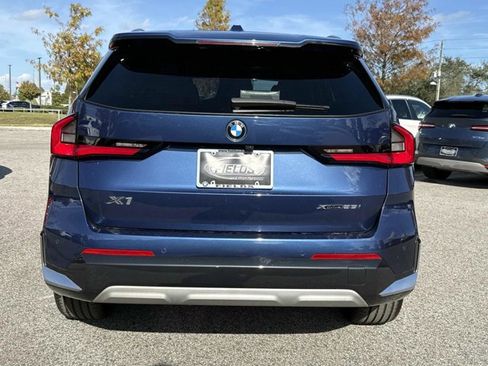 Used 2023 BMW X1 xDrive28i w/ Premium Package image 4