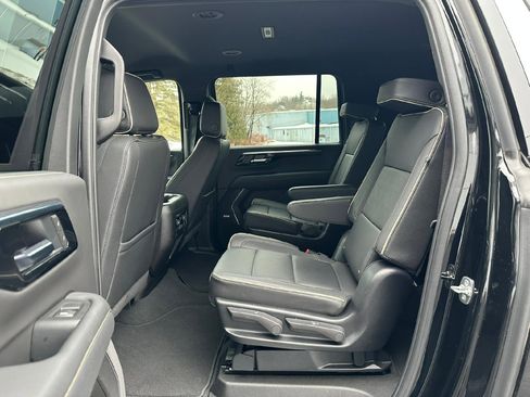 Certified 2025 Chevrolet Suburban Premier image 47