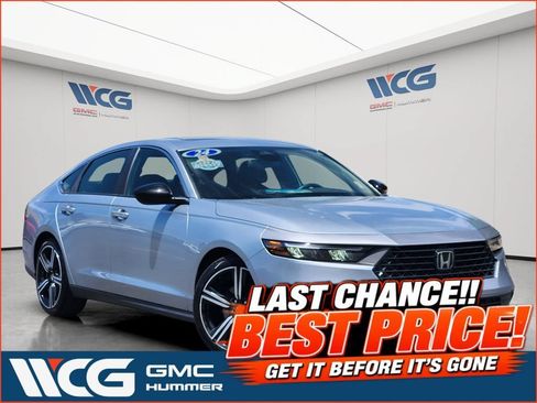 Used 2024 Honda Accord Sport image 1