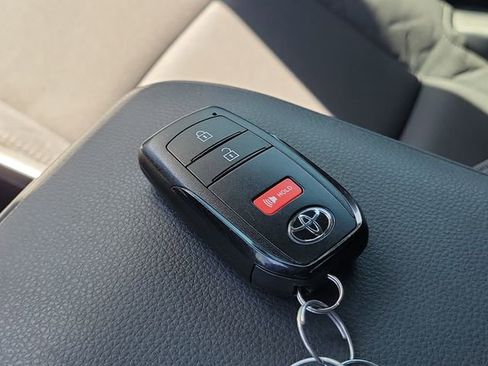 Used 2024 Toyota Tacoma SR5 RWD image 33