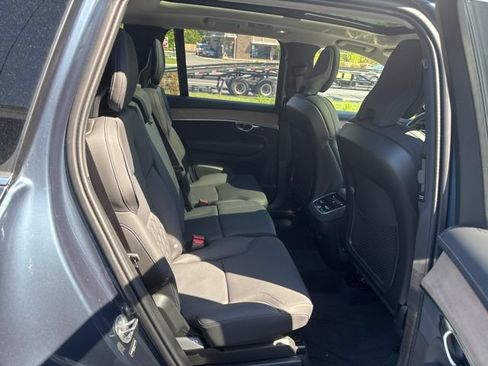 Certified 2025 Volvo XC90 B6 Plus AWD/4WD image 13