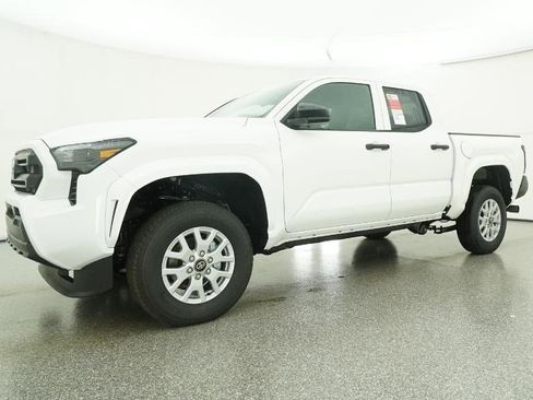 New 2026 Toyota Tacoma SR image 6