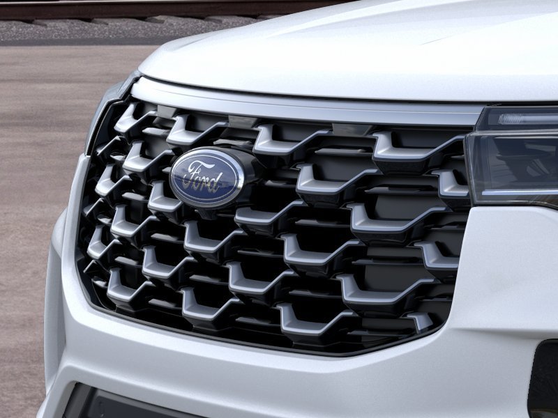 New 2026 Ford Explorer Platinum w/ LUX Leather Package AWD/4WD image 17