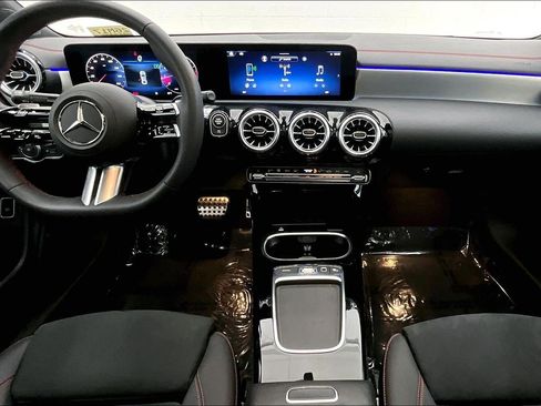 Used 2026 Mercedes-Benz CLA 250 image 13