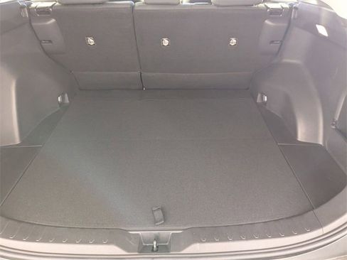 Used 2022 Toyota RAV4 LE image 23