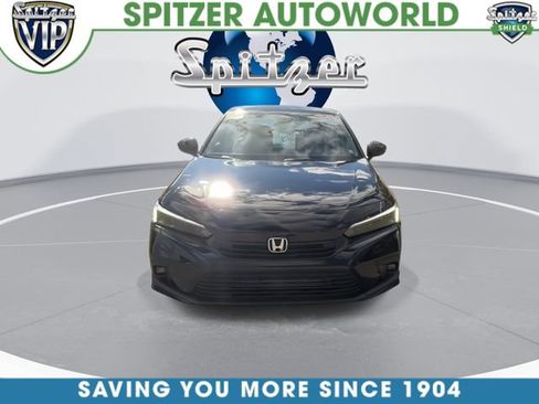Used 2022 Honda Civic Touring image 7