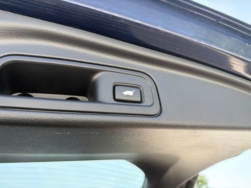 Certified 2020 Honda Pilot Touring image 22