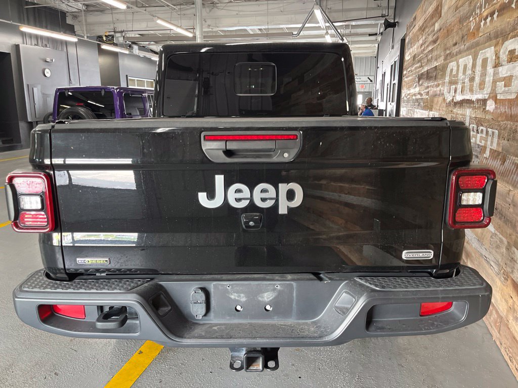 Used 2021 Jeep Gladiator Overland w/ LED Lighting Group AWD/4WD image 19