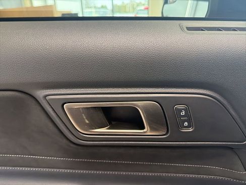 Used 2017 Ford Mustang Shelby GT350 w/ Electronics Package image 25