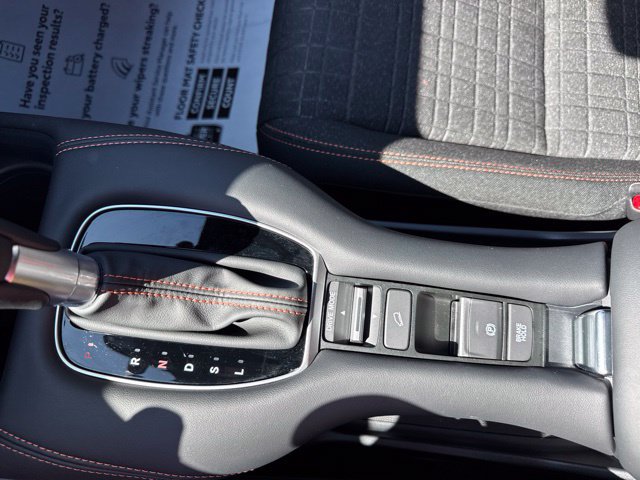 Used 2025 Honda HR-V Sport image 18