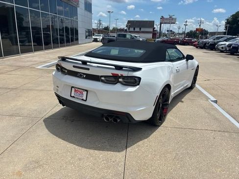 Used 2023 Chevrolet Camaro LT w/ Redline Edition RWD image 7