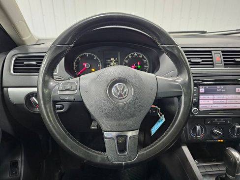 Used 2011 Volkswagen Jetta TDI image 15