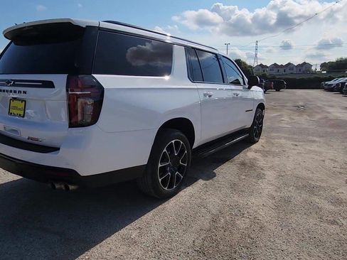 Used 2024 Chevrolet Suburban RST w/ Sport Performance Package AWD/4WD image 16