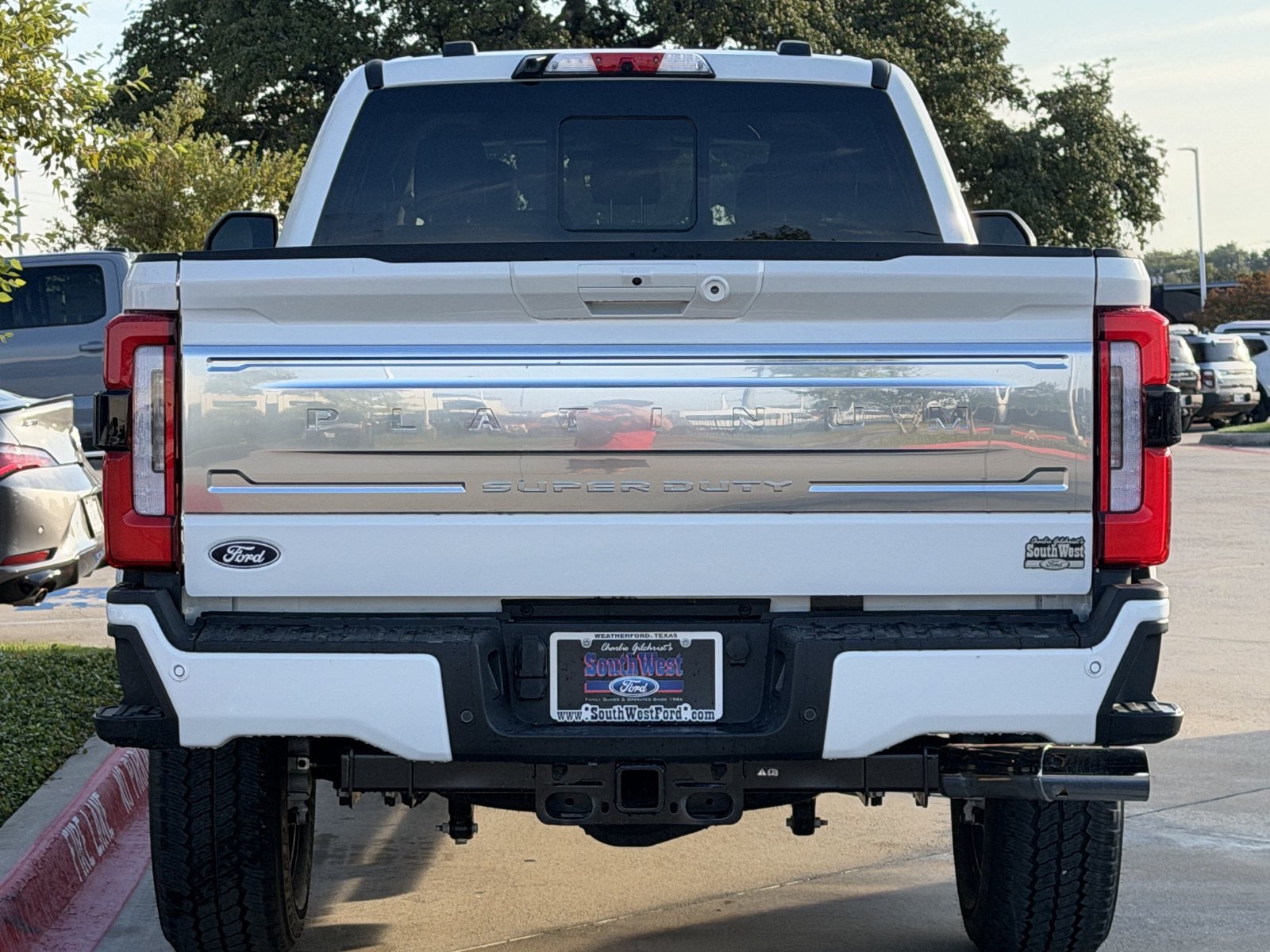 New 2027 Ford F350 Platinum w/ Platinum Plus Package AWD/4WD image 5