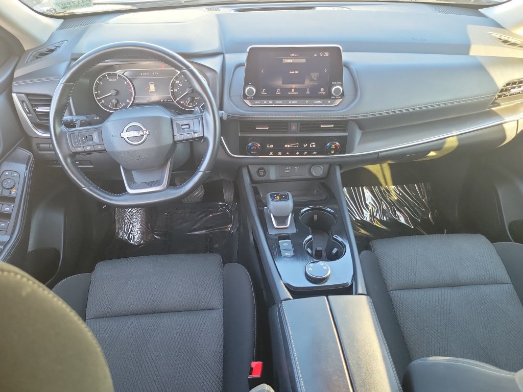 Used 2025 Nissan Rogue SV AWD/4WD image 10