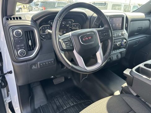 Used 2022 GMC Sierra 2500 SLE w/ SLE Convenience Package image 17