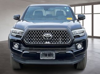 Used 2022 Toyota Tacoma Limited video 2