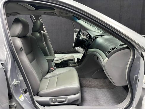 Used 2005 Acura TSX image 29