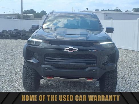 Used 2025 Chevrolet Colorado ZR2 w/ Technology Package image 10