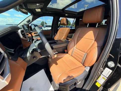 Used 2025 Toyota Sequoia 1794 Edition w/ TRD Off-Road Package AWD/4WD image 10
