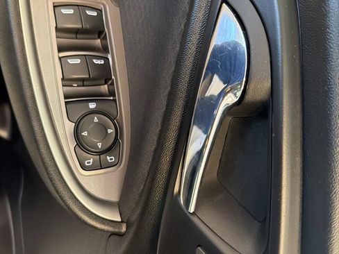 Used 2023 Chevrolet Malibu LT FWD image 19