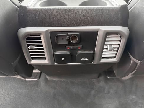 Used 2017 Ford F250 Platinum w/ Platinum Ultimate Package image 18