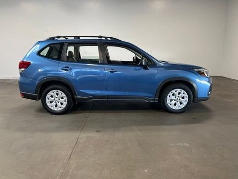 Used 2019 Subaru Forester w/ Alloy Wheel Package AWD/4WD image 2