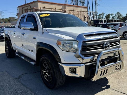 Used 2014 Toyota Tundra SR5 w/ SR5 Upgrade Package image 3