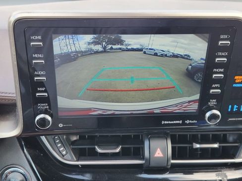 Used 2019 Toyota C-HR Limited image 13