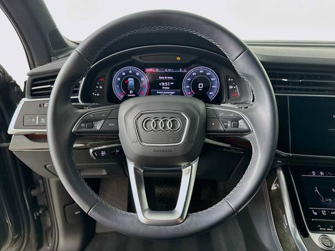 Used 2025 Audi Q7 3.0T Prestige w/ Prestige Package image 14