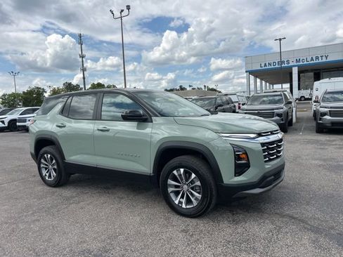 New 2026 Chevrolet Equinox LT image 1