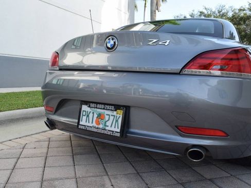 Used 2011 BMW Z4 sDrive35i RWD image 23