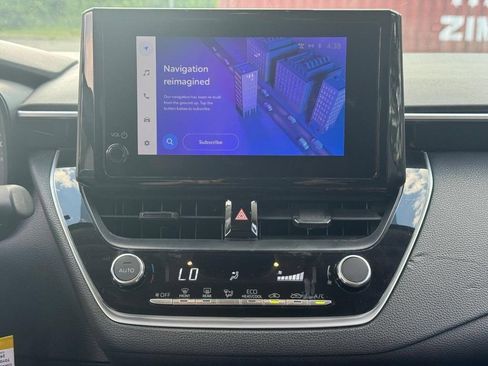 Used 2024 Toyota Corolla LE FWD image 23
