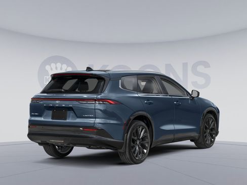 New 2026 Toyota Crown Signia image 2