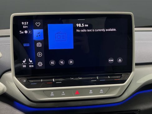 Used 2023 Volkswagen ID.4 Pro S Plus image 19