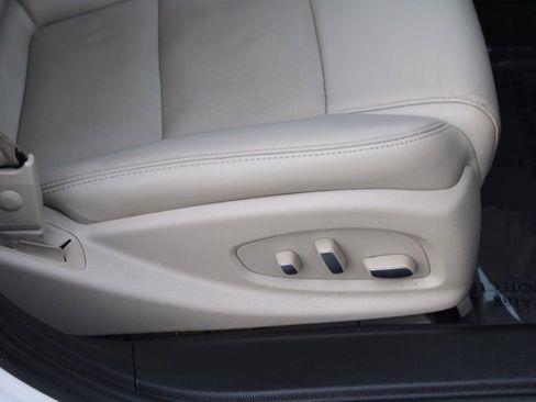 Used 2018 Cadillac XTS Luxury image 20