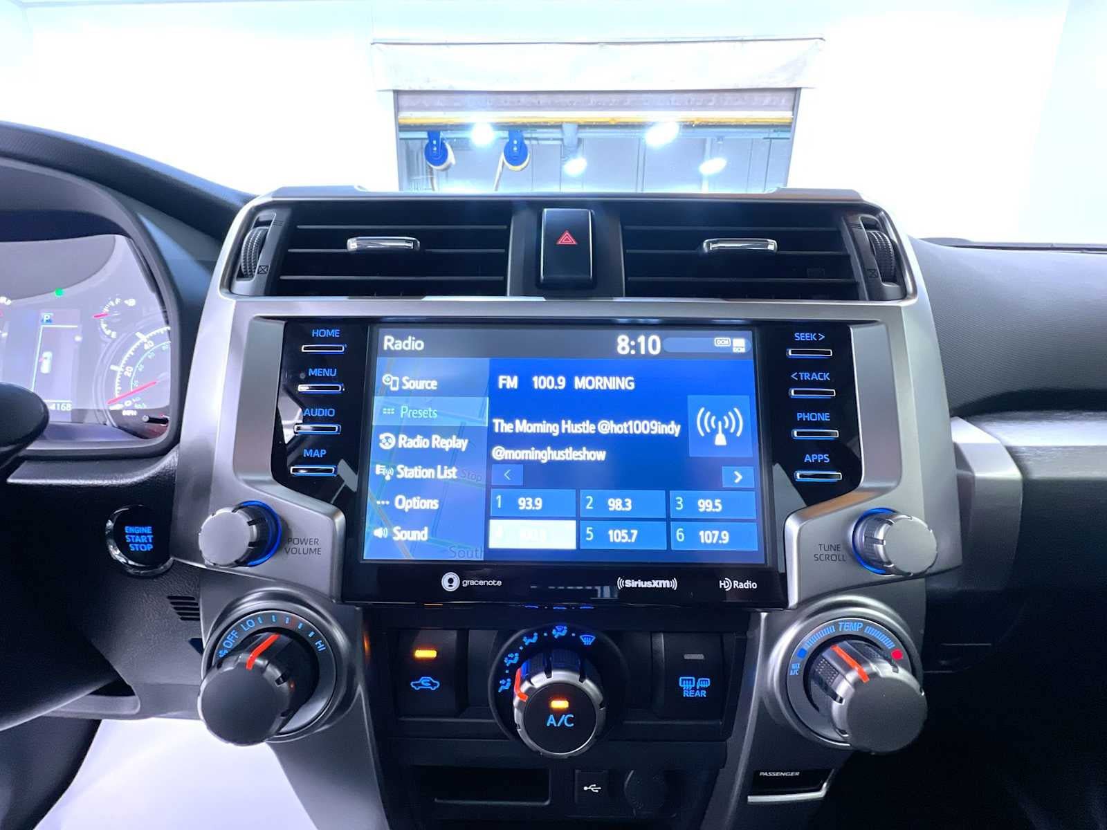 Used 2024 Toyota 4Runner SR5 Premium w/ Moonroof Package AWD/4WD image 26