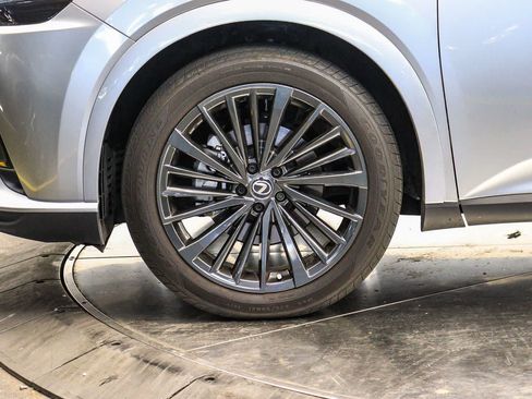 Used 2024 Lexus RX 350 Premium w/ Convenience Package FWD image 9