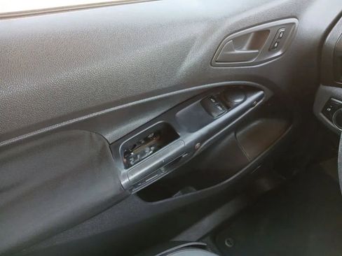 Used 2016 Ford Transit Connect XL FWD image 17