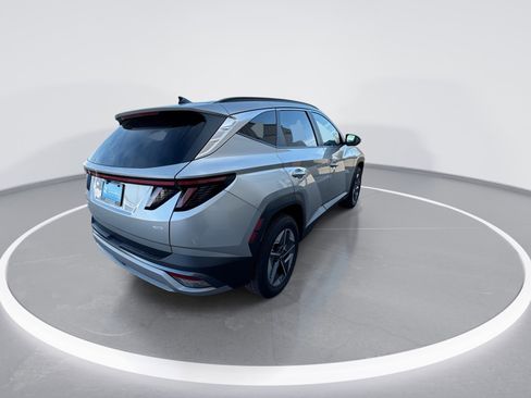 New 2026 Hyundai Tucson SEL image 8